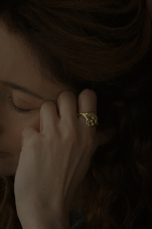 Face No.2 / 18k gold